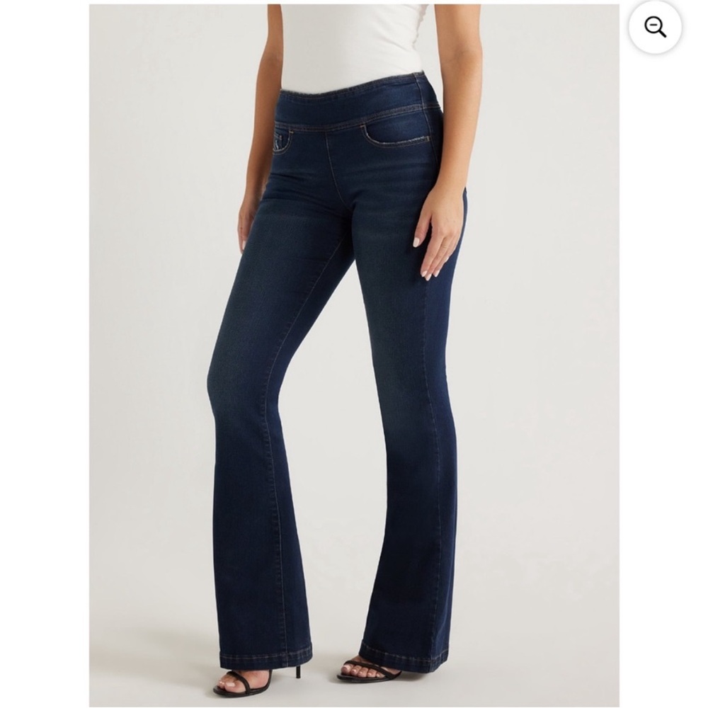 Sofia by Sofia Vergara MELÍSA FLARE PULL-ON HIGH-RISE jeans